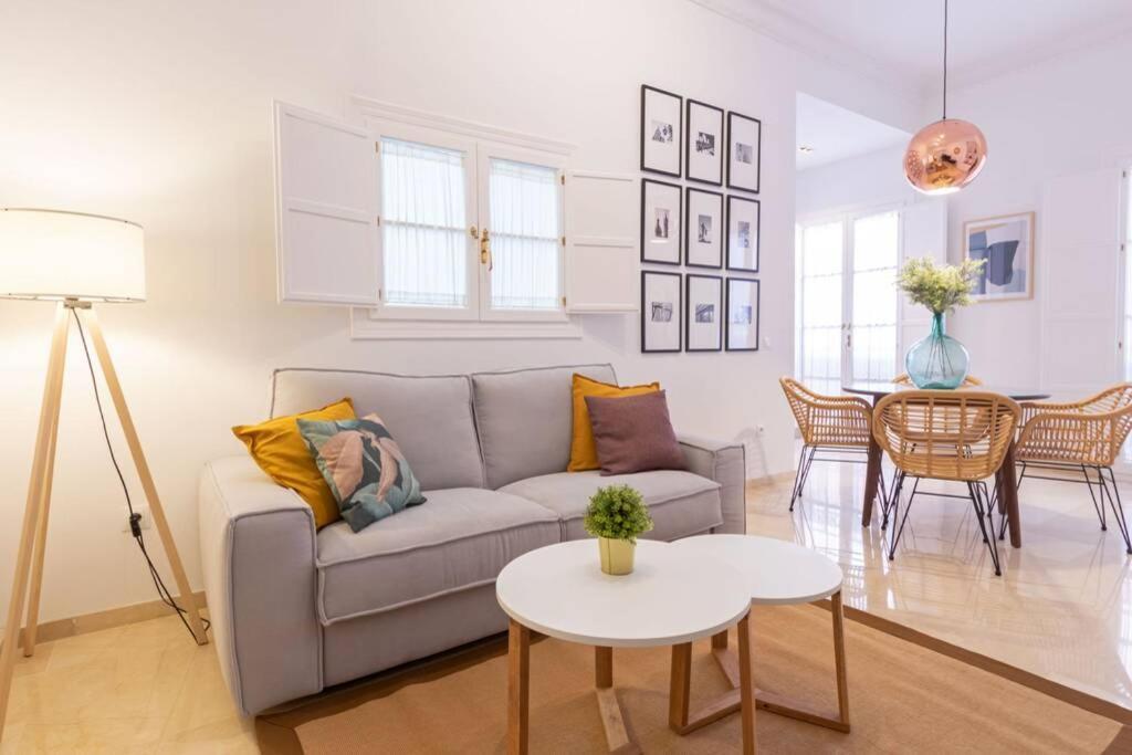 Mumu Luxury Suite Lirio Sevilla Exteriér fotografie